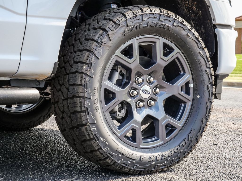 2026 Ford F-150 STX - Photo 9