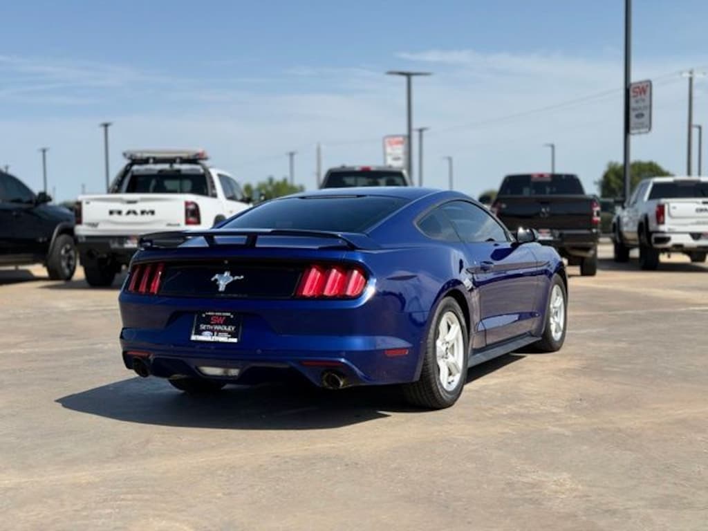 Used 2016 Ford Mustang V6 Coupe