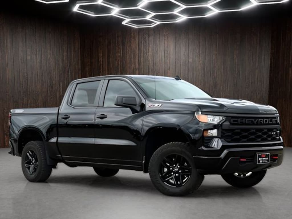 Used 2024 Chevrolet Silverado 1500 Custom Trail Boss Truck