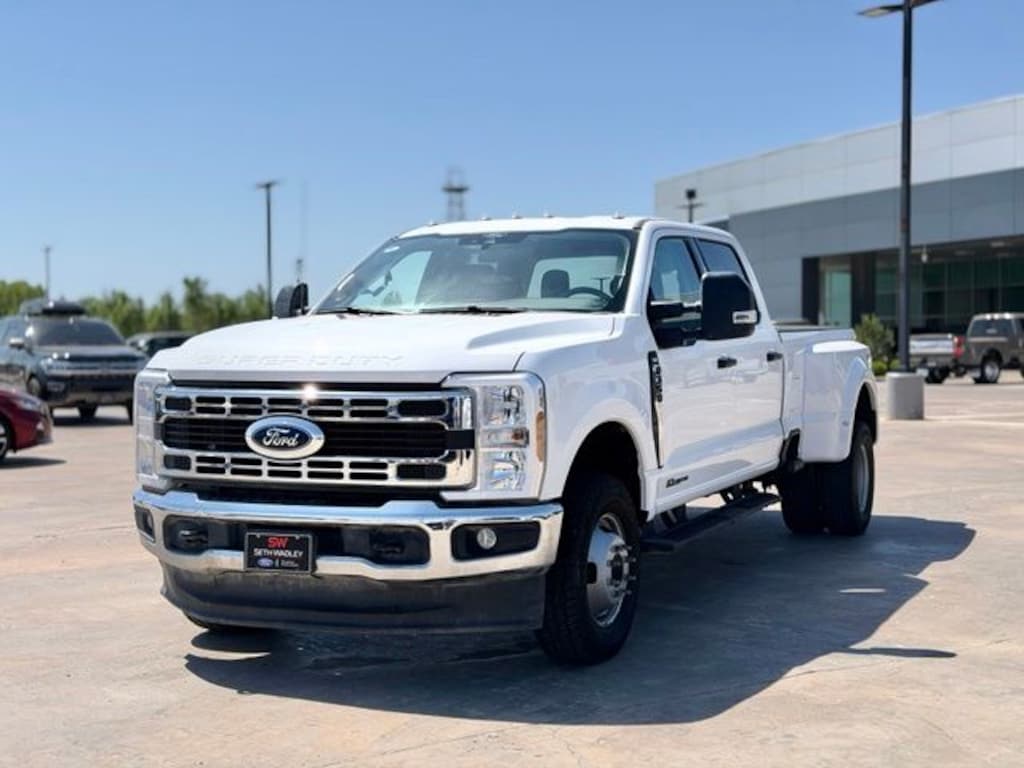 Certified 2025 Ford F-350SD XLT Truck