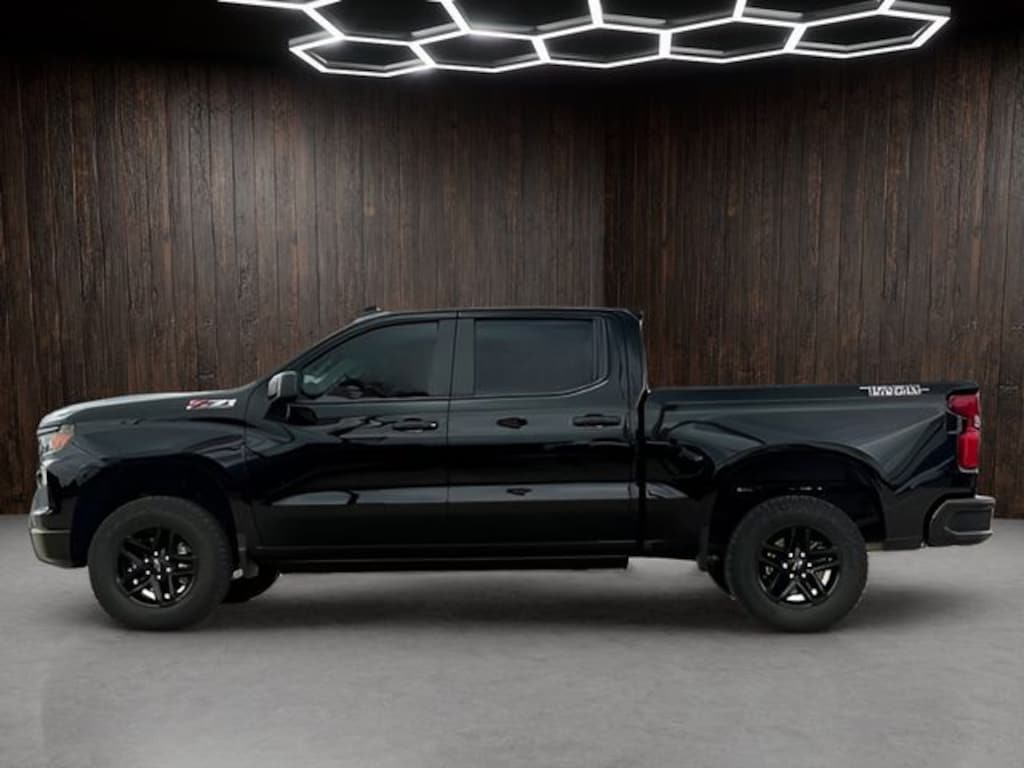 Used 2024 Chevrolet Silverado 1500 Custom Trail Boss Truck