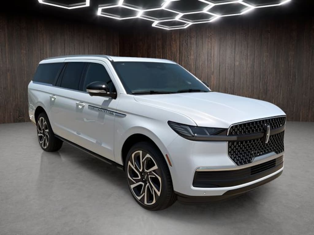 New 2026 Lincoln Navigator L Reserve SUV