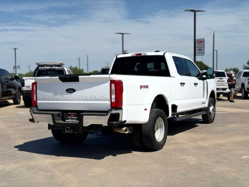 Certified 2025 Ford F-350SD XLT Truck