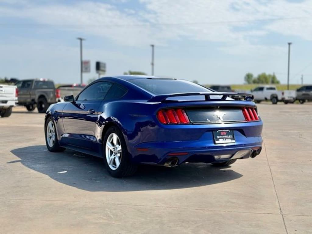 Used 2016 Ford Mustang V6 Coupe