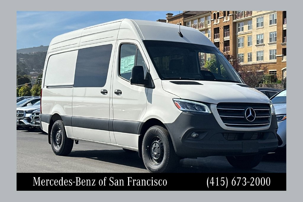 2025 Mercedes-Benz Sprinter Crew Van