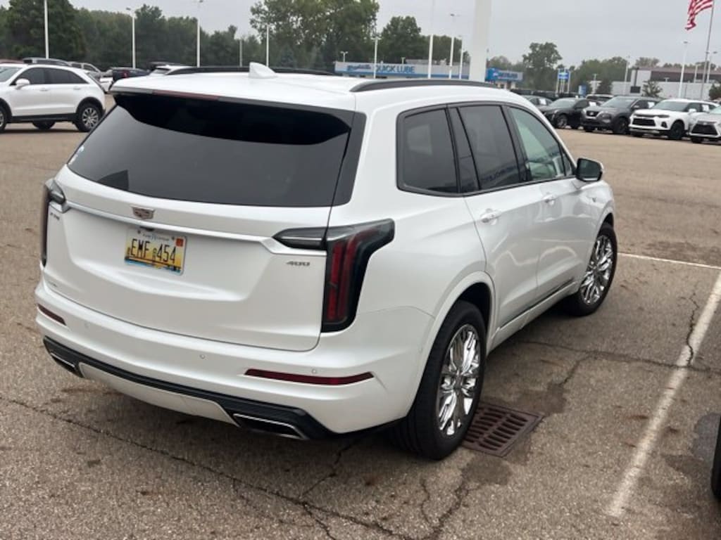 Used 2021 CADILLAC XT6 Sport SUV