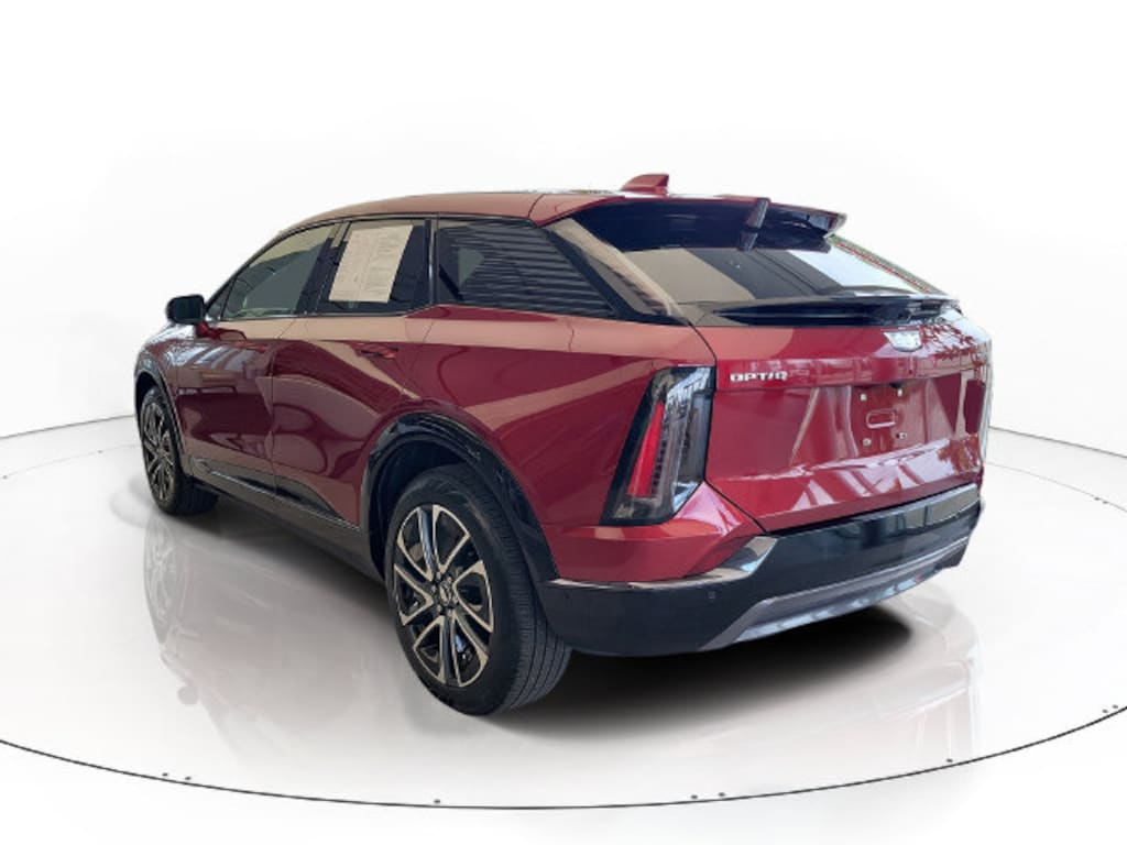 Certified 2025 CADILLAC OPTIQ Sport 2 SUV