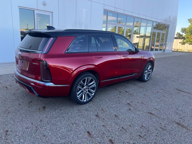 Used 2026 CADILLAC VISTIQ Platinum SUV