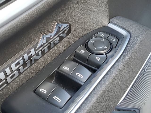 2025 Chevrolet Silverado 1500 High Country - Photo 22