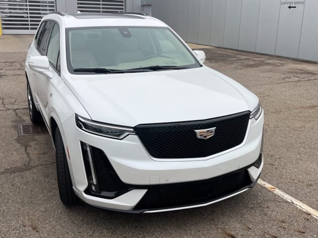 Used 2021 CADILLAC XT6 Sport SUV