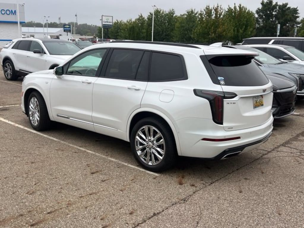 Used 2021 CADILLAC XT6 Sport SUV