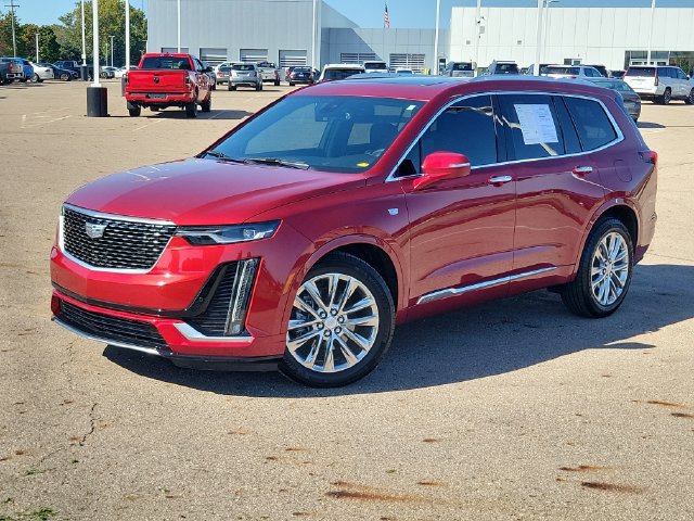  CADILLAC XT6