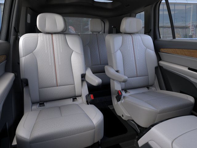 2027 Cadillac VISTIQ Luxury - Photo 17