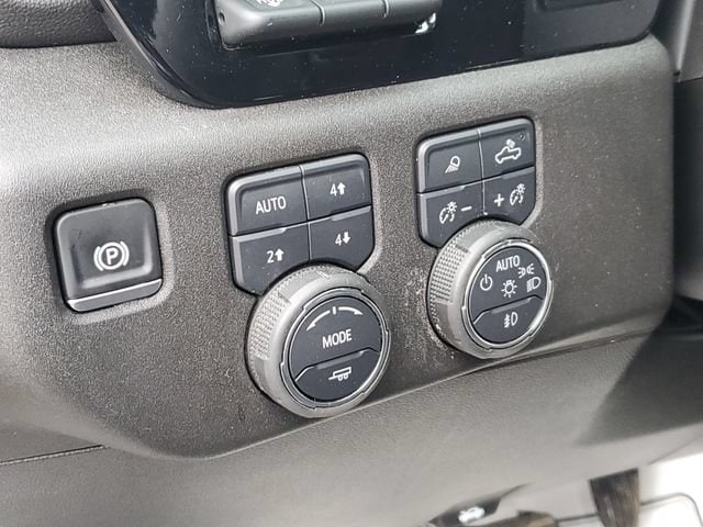 2025 Chevrolet Silverado 1500 High Country - Photo 9