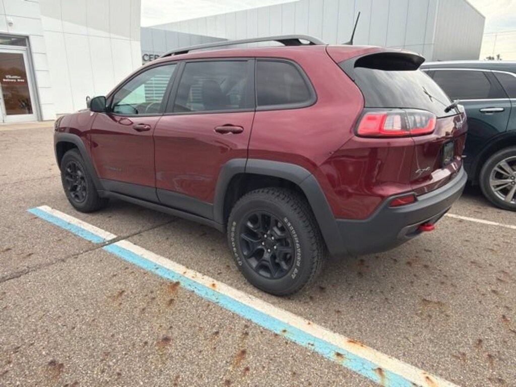 Used 2020 Jeep Cherokee Trailhawk
