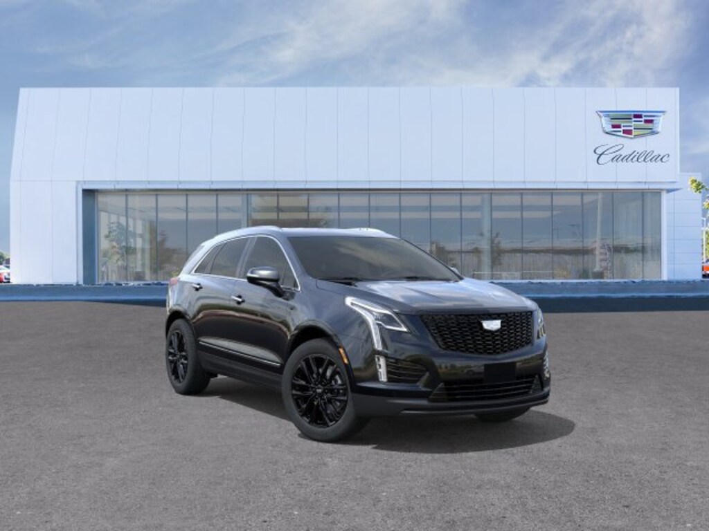 New 2026 CADILLAC XT5 Luxury SUV