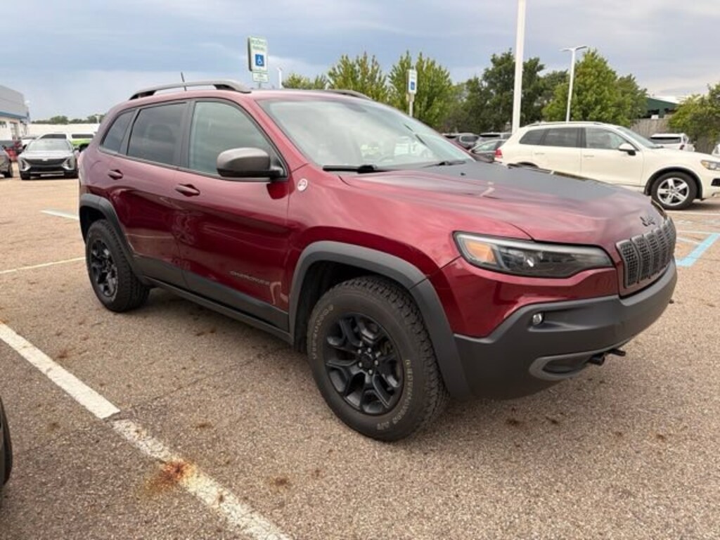 Used 2020 Jeep Cherokee Trailhawk