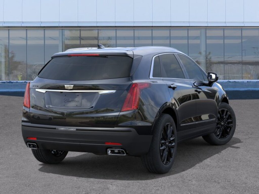 New 2026 CADILLAC XT5 Luxury SUV