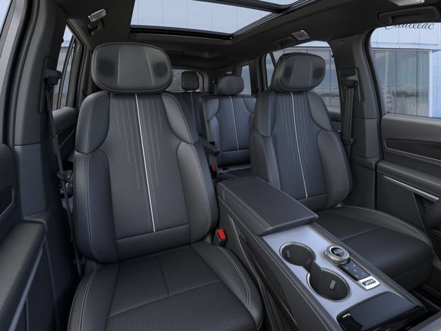 2027 Cadillac VISTIQ Sport - Photo 16