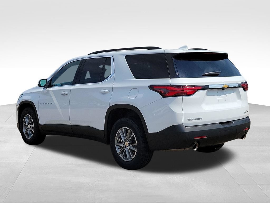 Used 2023 Chevrolet Traverse LT Cloth SUV