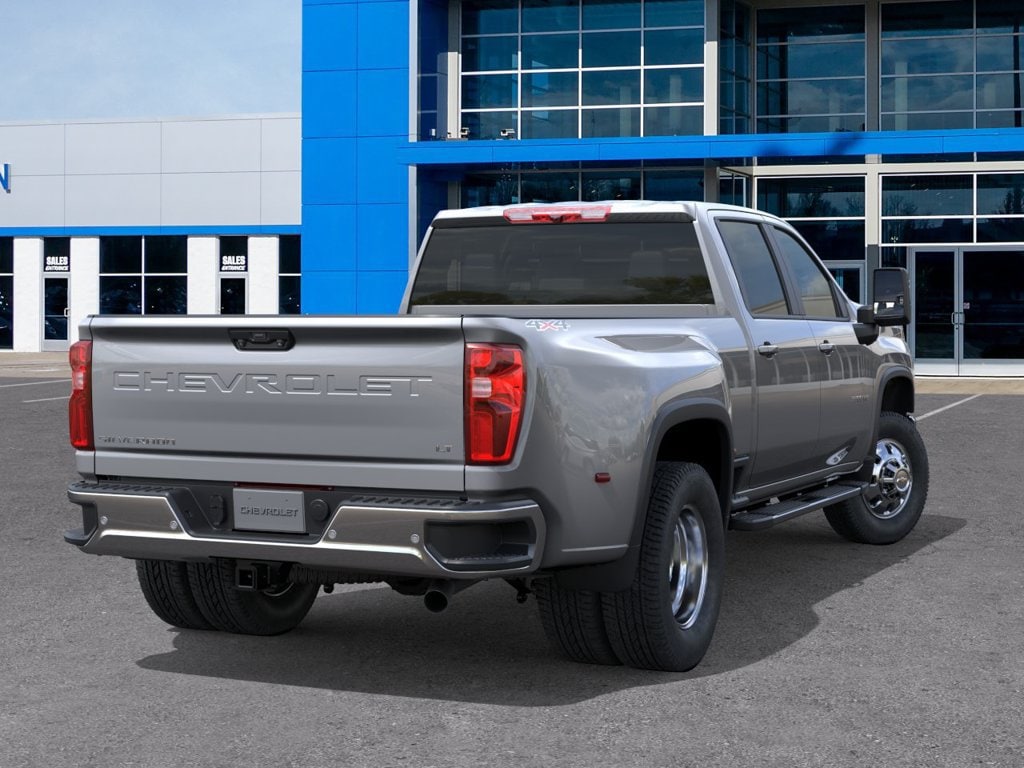 New 2026 Chevrolet Silverado 3500 HD LT DRW Truck
