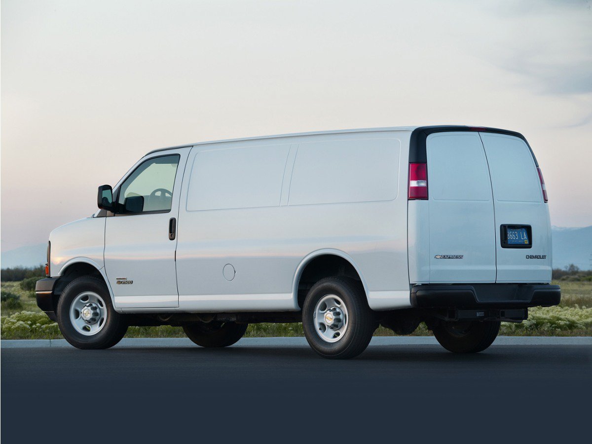  Chevrolet Express Cargo 2500