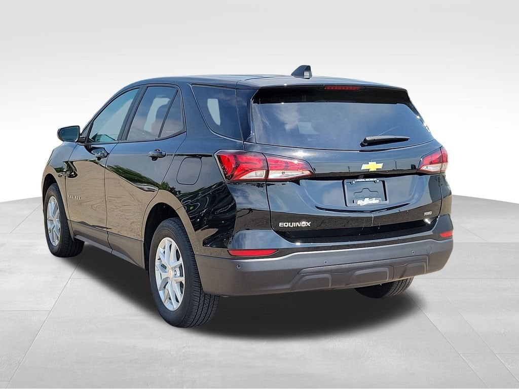 Used 2024 Chevrolet Equinox LS SUV