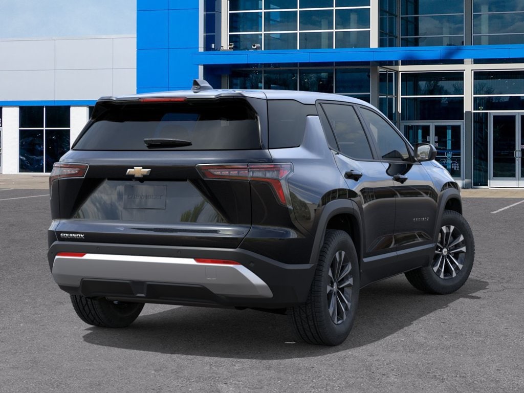 2027 Chevrolet Equinox LT - Photo 4