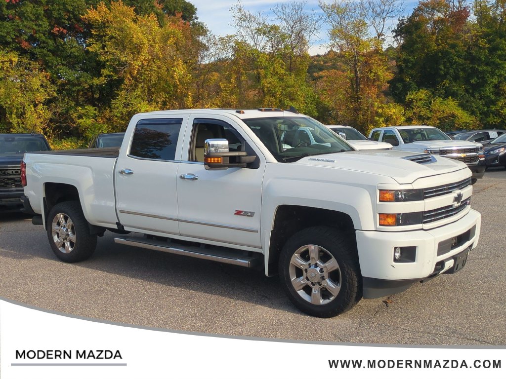 2018 Chevrolet Silverado 2500HD LTZ 4WD photo