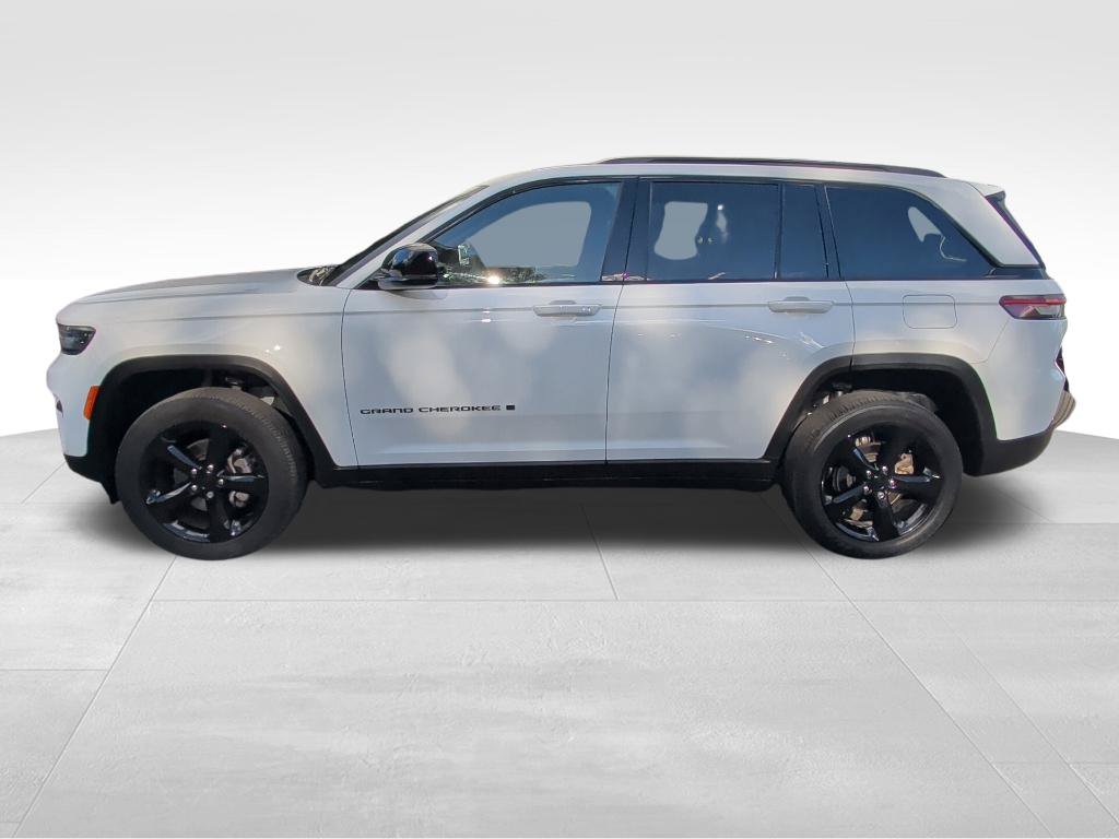Used 2023 Jeep Grand Cherokee Altitude X SUV