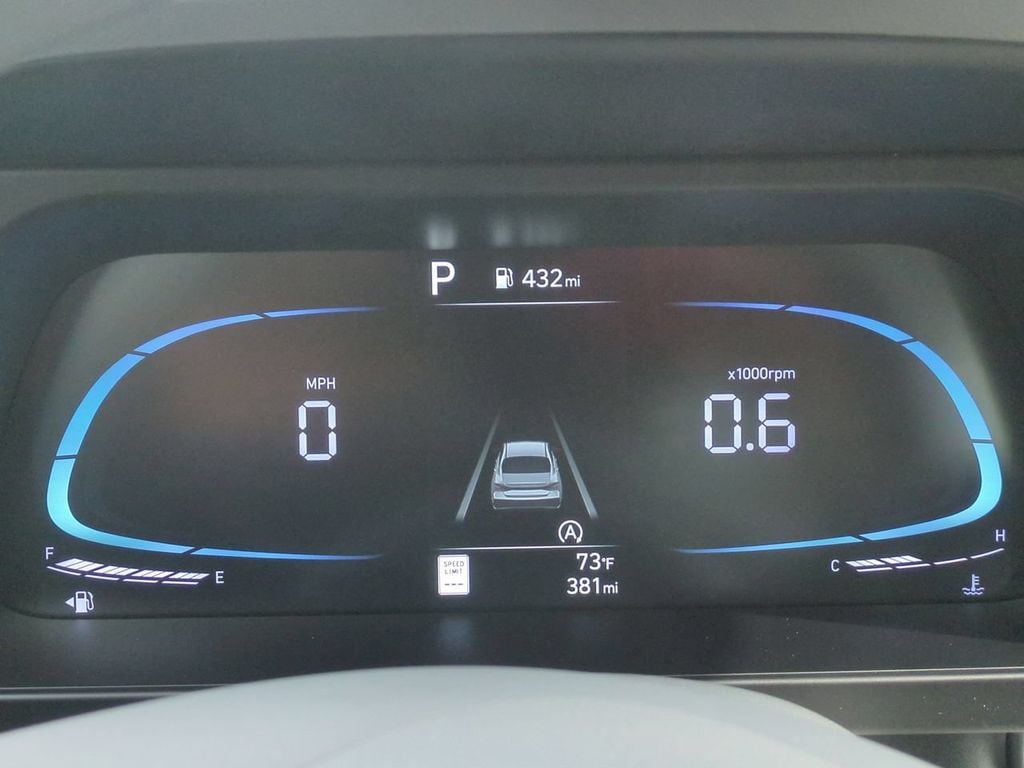 2026 Hyundai Elantra SE - Photo 16