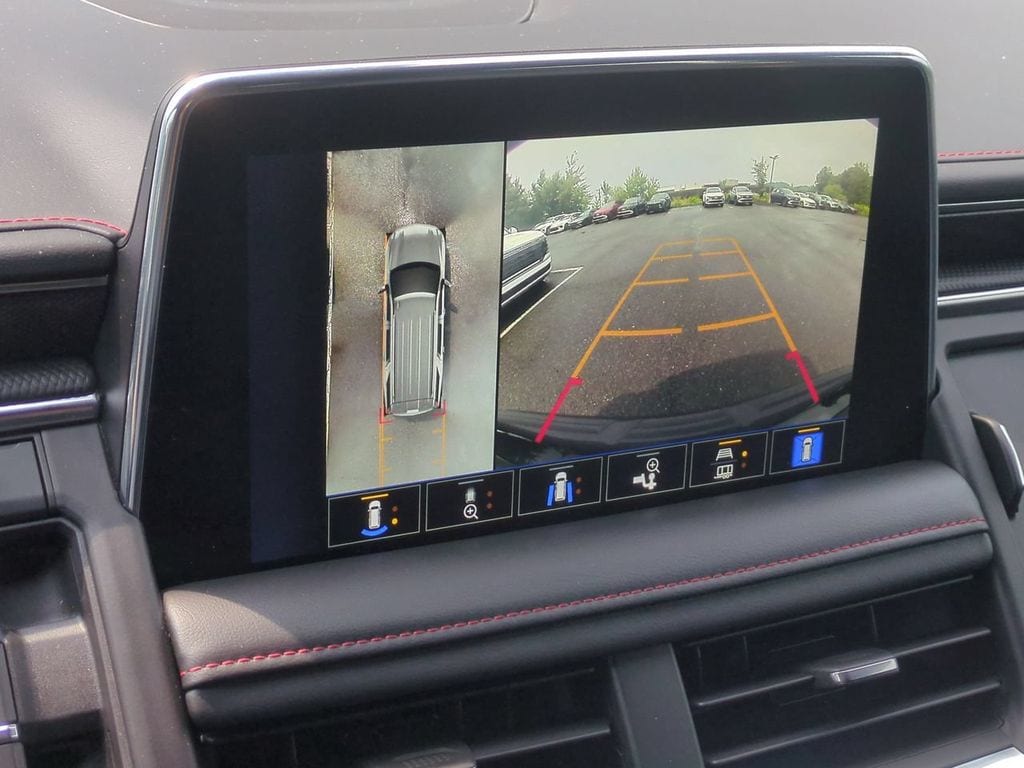 2022 Chevrolet Tahoe RST - Photo 18