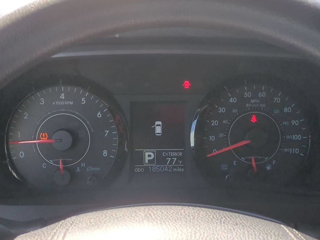 2017 Toyota Sienna LE - Photo 16