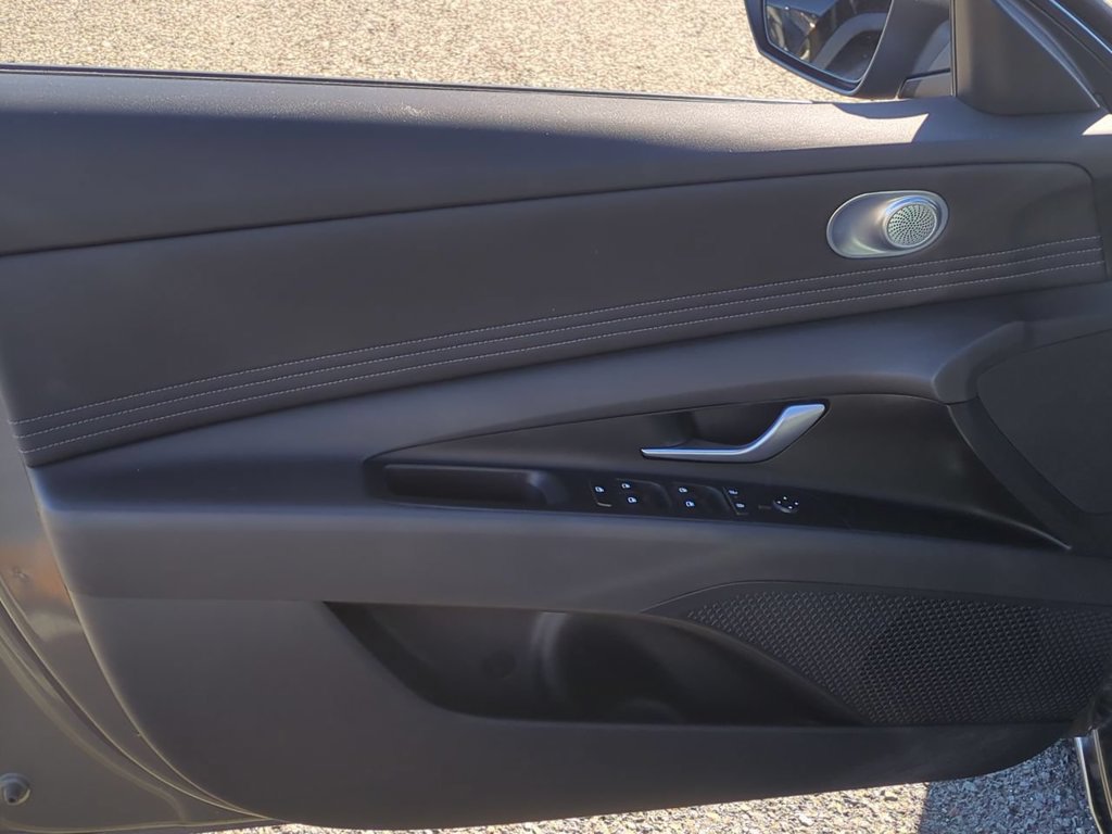 2024 Hyundai Elantra SEL - Photo 10