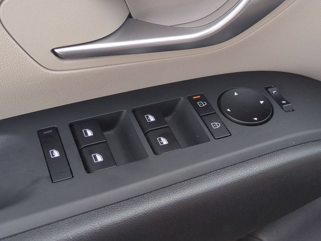 2026 Hyundai Tucson SEL - Photo 11