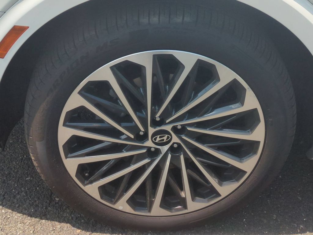 2026 Hyundai Palisade Calligraphy - Photo 9