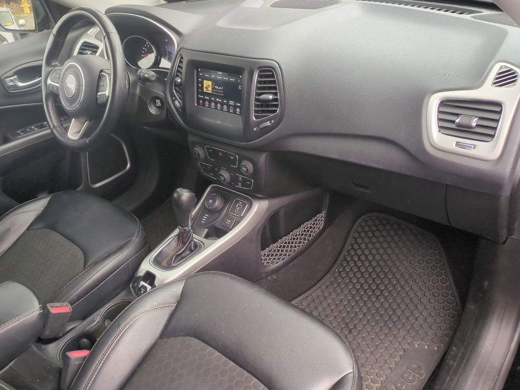 2020 Jeep Compass Latitude - Photo 27