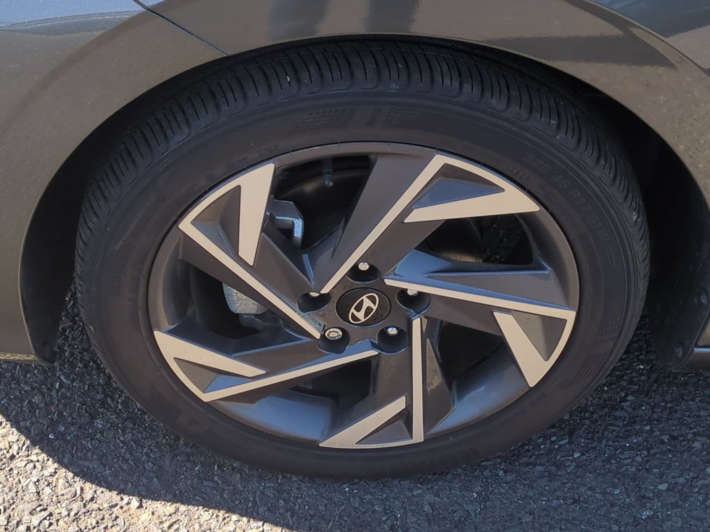 2024 Hyundai Elantra SEL - Photo 9