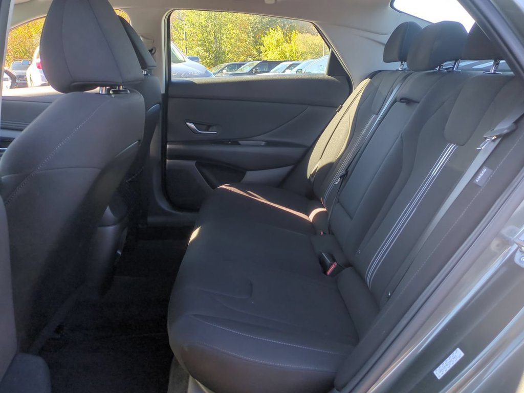 2024 Hyundai Elantra SEL - Photo 24
