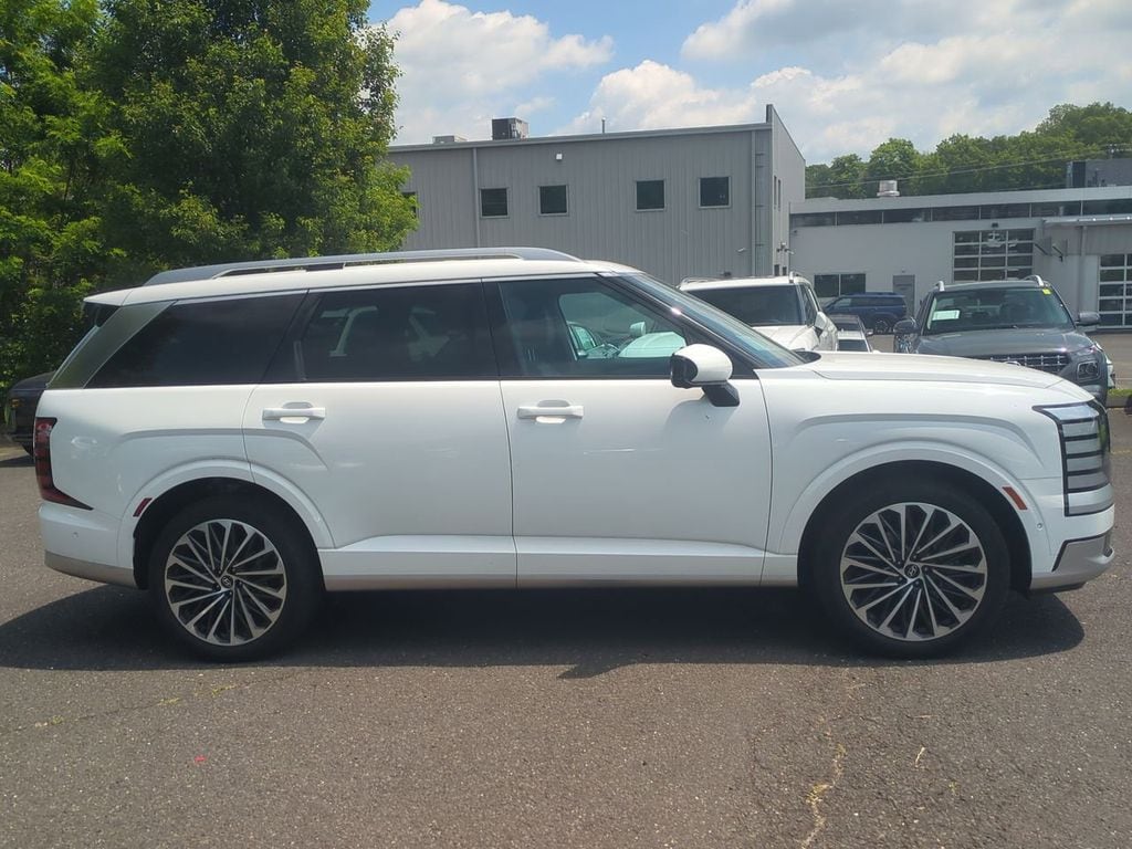 2026 Hyundai Palisade Calligraphy - Photo 2