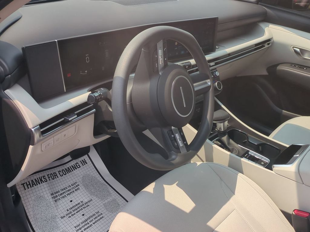 2026 Hyundai Tucson SEL - Photo 12