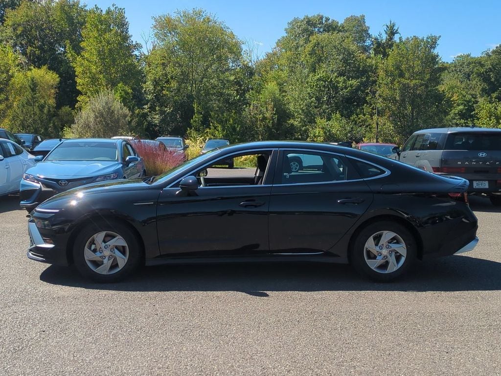 2026 Hyundai Sonata SE - Photo 6