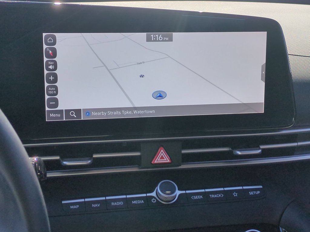 2024 Hyundai Elantra SEL - Photo 19