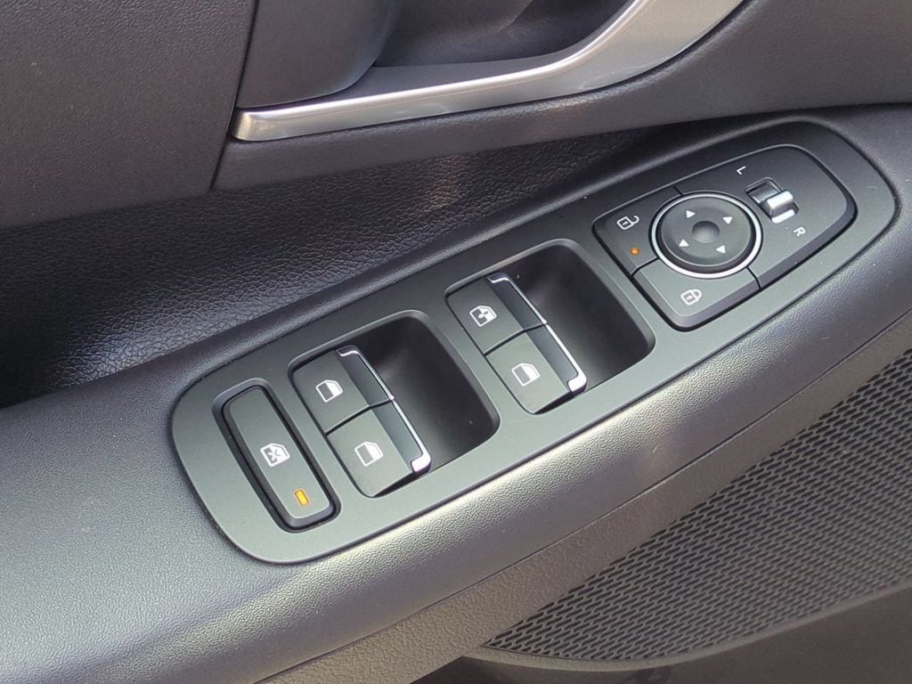 2026 Hyundai Sonata SE - Photo 11