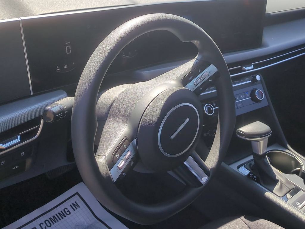 2026 Hyundai Sonata SE - Photo 13