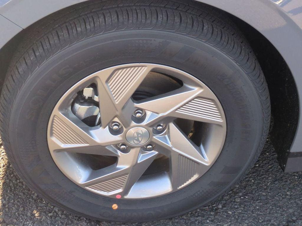 2026 Hyundai Sonata SE - Photo 9