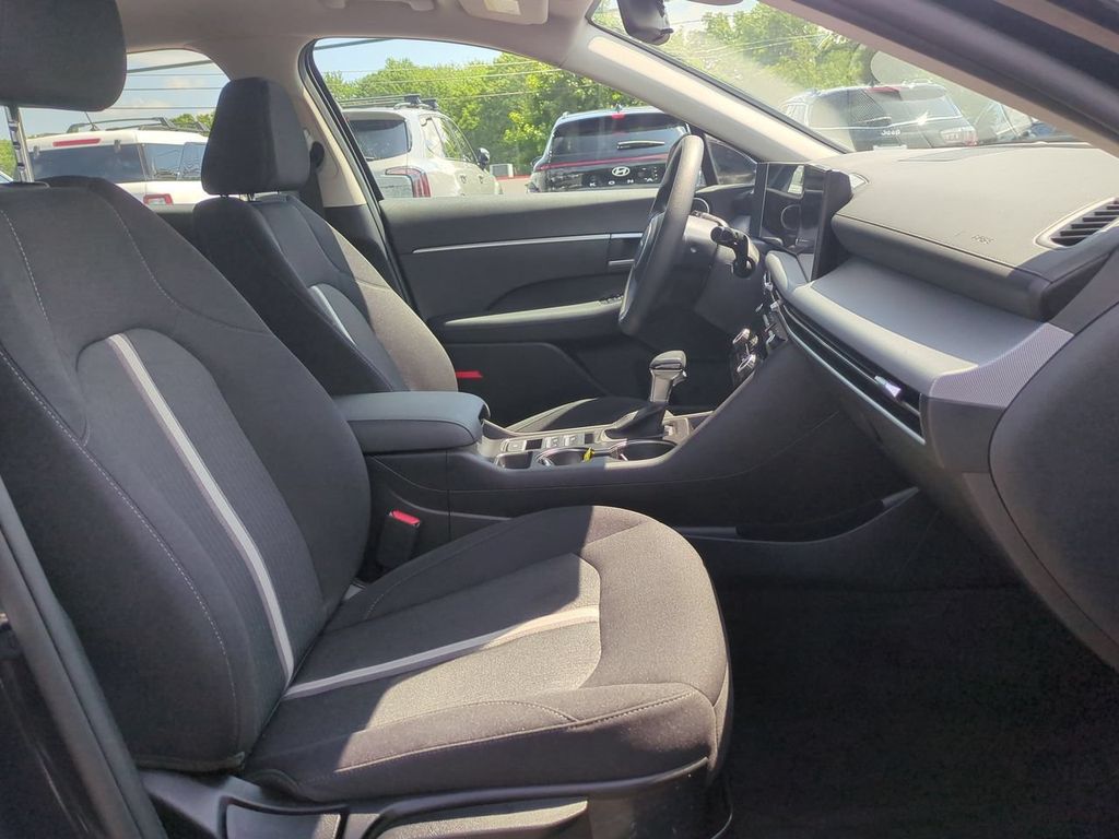 2026 Hyundai Sonata SE - Photo 26