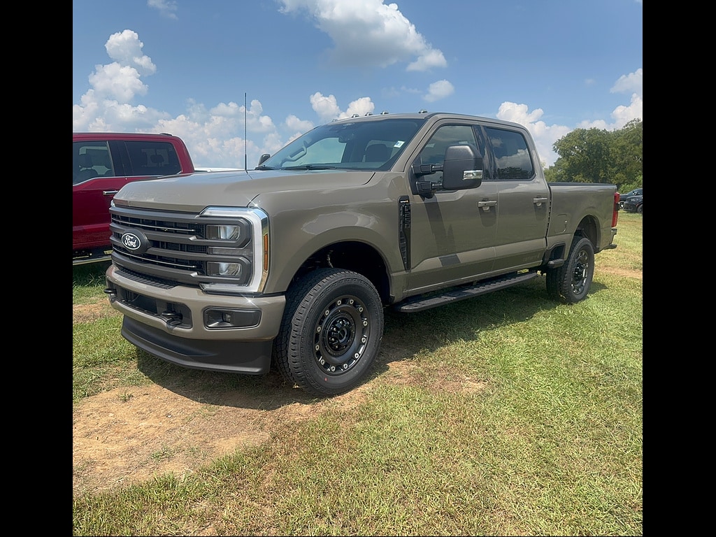 2027 Ford F-250 Super Duty XLT