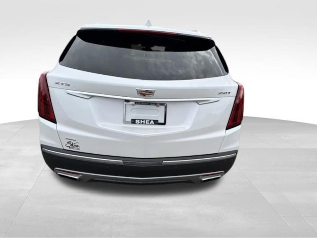 Used 2024 CADILLAC XT5 Premium Luxury SUV