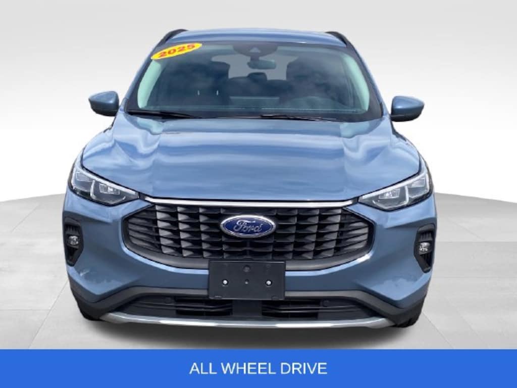 Used 2025 Ford Escape Platinum